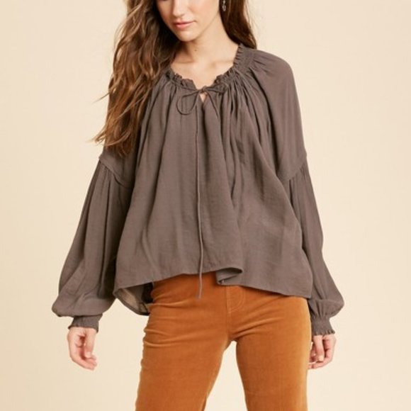 NWT Boho Gauze ruffled blouse with smocked cuffs (bohemian top) - Picture 2 of 8